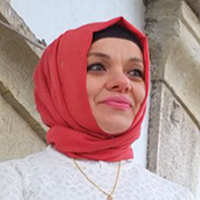 Filiz Songül Kara: “Şiirlerimde sevgi ve aşkın, gerçekten sevecek yürekler için olduğunu anlatmaya özen gösterdim”