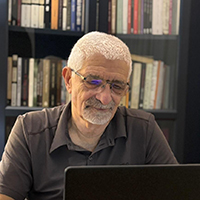 Cafer Yurtsever: “ Yazar, tüm olasılıkları gören ve uygulayandır.”