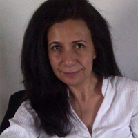 Aynur Erişir: “Şiir; hissedilen, tecrübe edilen duyguların, yaşanmışlıkların dile geliş biçimidir”