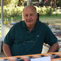 Fikret Mercan: “İnsanlar da kar tanelerini örnek almalı; hayat denilen yolculukta kimseye zarar vermeden yaşamalı.”