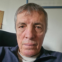 Necati Postalcı: “İnsanlık, tarih boyunca madde ile bilginin ayrımını, birlikteliğini ve karşılıklı ilişkisini tanımaya ve tanımlamaya çalışmıştır.”