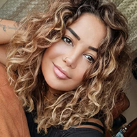 Eylem Serap Kaya: “Sevilmek ve sevmek için hep yazdım…”