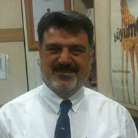 Ahmet Kök: “Yazar, kendine uygun bir dil ile kendine uygun bir yol çizmeyi bilmelidir.”