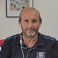 Seyfettin Barlas: “Bir narsisti tanımak, onun göz kamaştıran parıltısının altındaki karanlığı fark etmekle başlar. Ve çoğu zaman, çok geç kalınmış olur.”