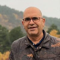 Ali Öztürk:” Dünya edebiyatı ile tanışmak ufkumu değiştirdi.”